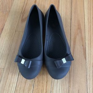 Brown Women’s Crocs Gianna Bow Flat